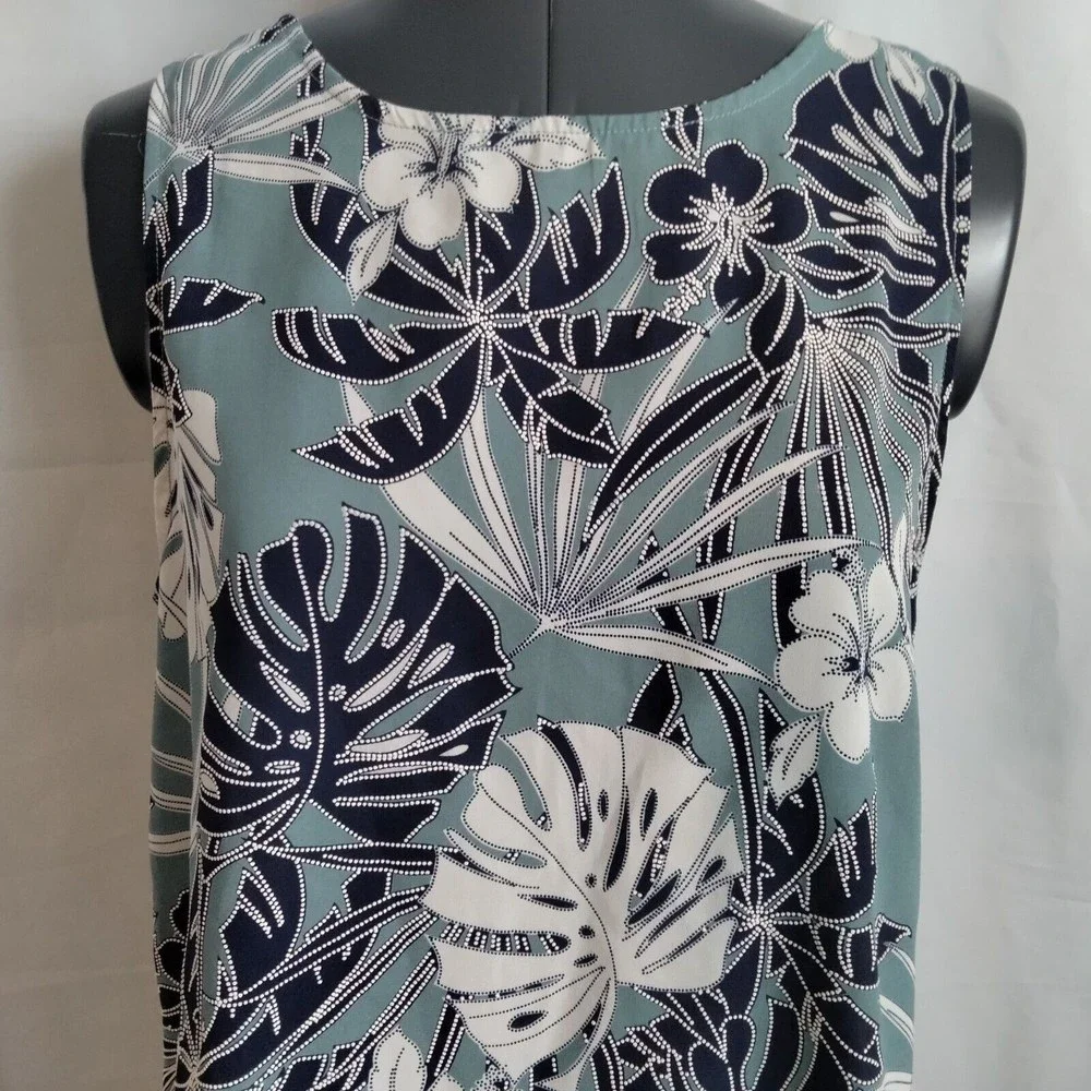 Tank Top - Picture 4 of 12